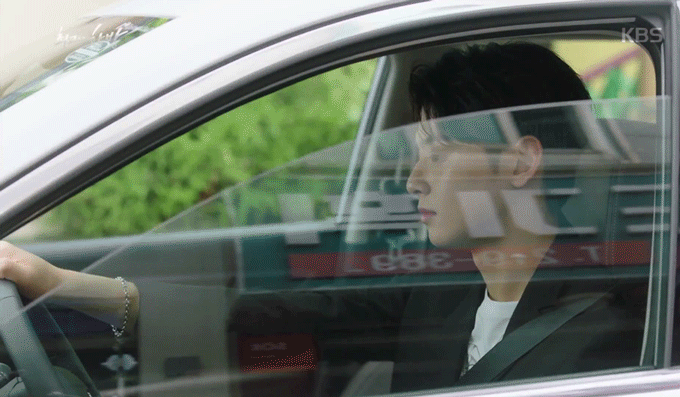 여자들이 선호 하는 나쁜남자 스타일링한 차은우.gif | 인스티즈