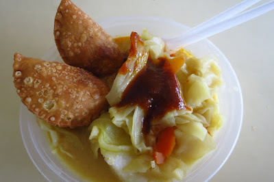 IAAI Malay Food, lontong curry puff epok