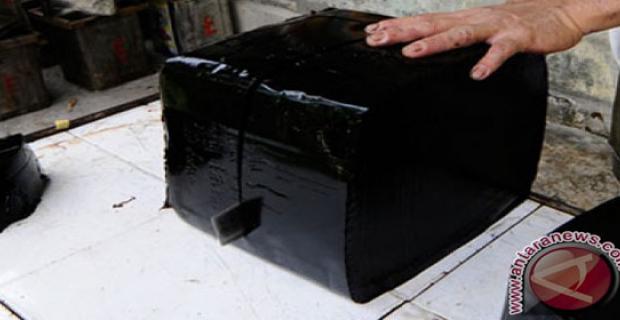 Label Es Cincau Es Dawet Ayu dan Es Cincau Bu Marsinah di Depan