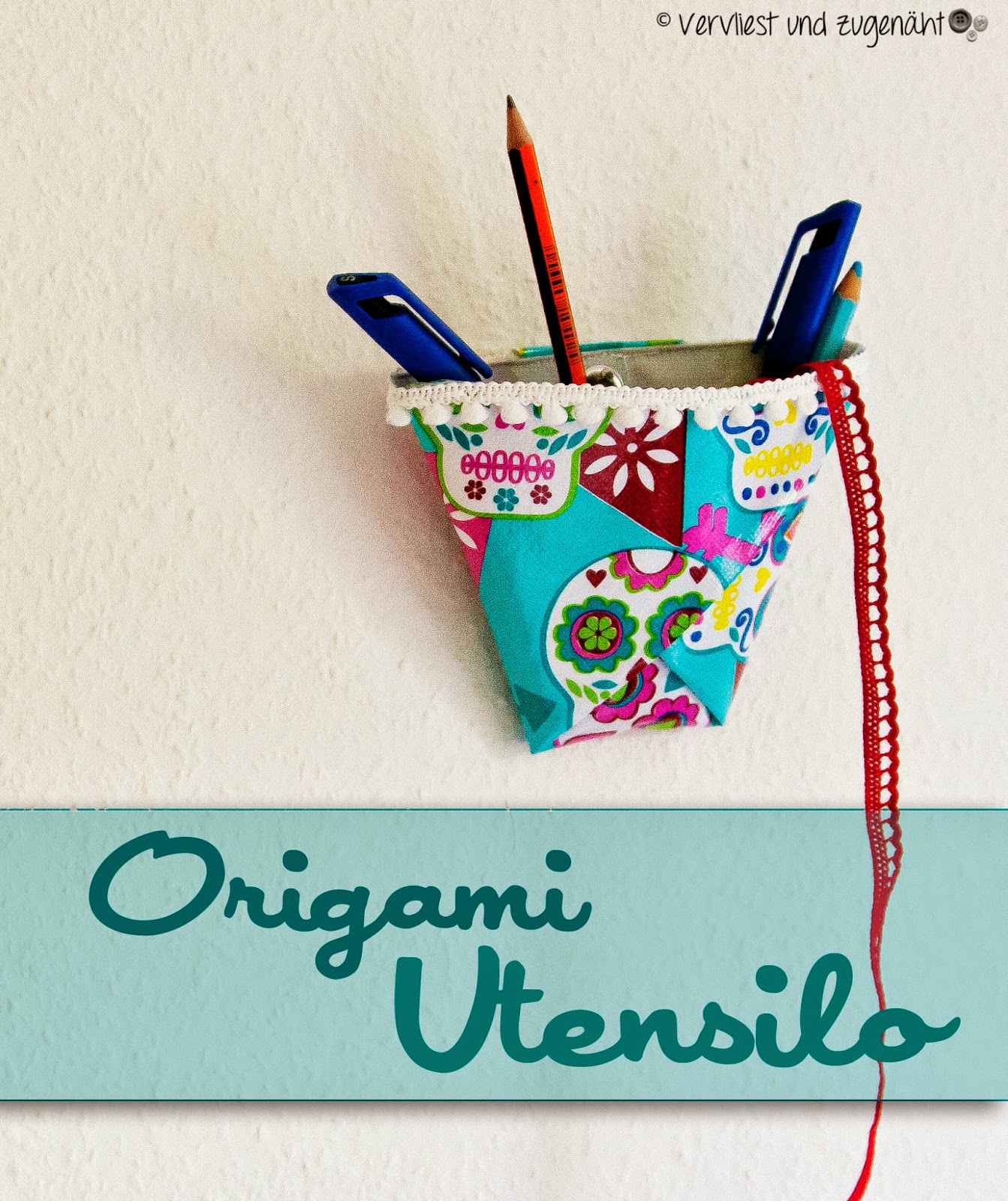 http://vervliestundzugenaeht.blogspot.de/2014/09/origami-utensilo-gastpost.html