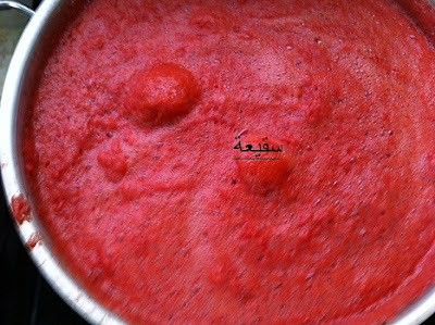 بالصور مقادير و طريقة تحضير مطيشة الحك في المنزل ,الطماطم المعلبة 6
