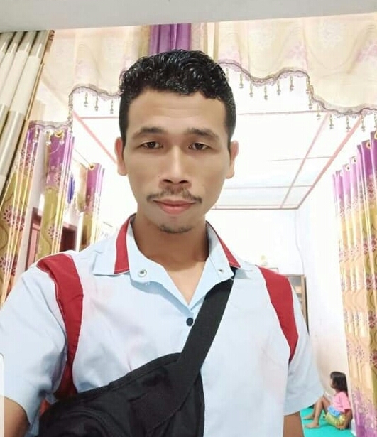 Riwelson Sinaga penista agama islam di Asahan. Riwelson Sinaga penista agama islam di Asahan.