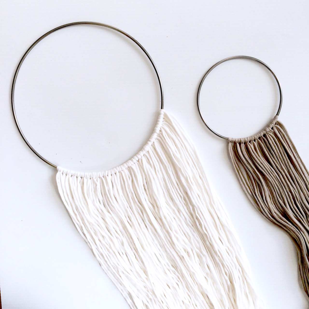 How to Make Yarn Art Rings to Hang On Your Wall