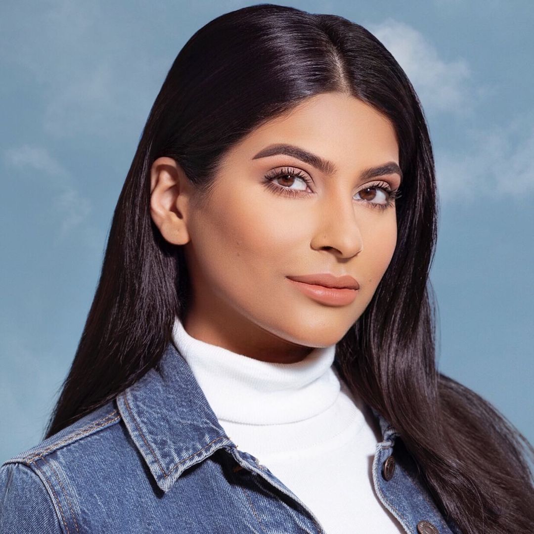 Pictures of Farhana Bodi