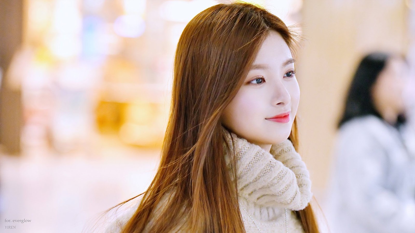 Gallery - Korean idol K-pop - Yiren EVERGLOW - P6