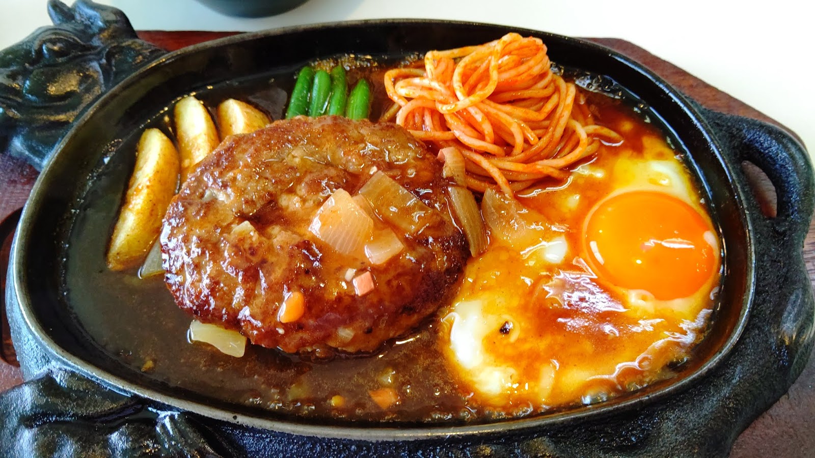 福岡県那珂川市の飲食店 カレー ハンバーグ ヤマト シングルハンバーグ