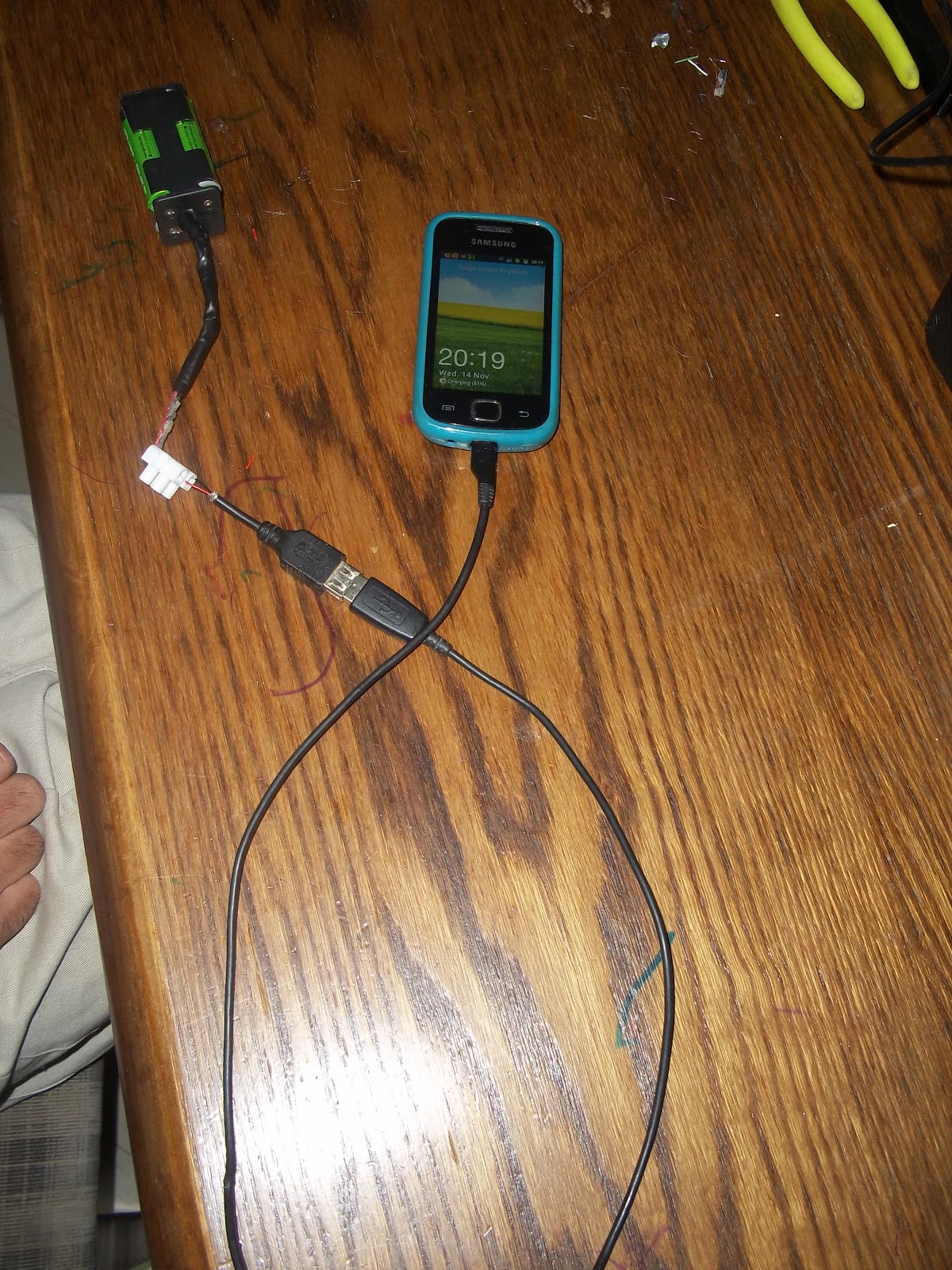 DIY Homemade Portable Cell Phone Charger Tutorial Penniless Parenting