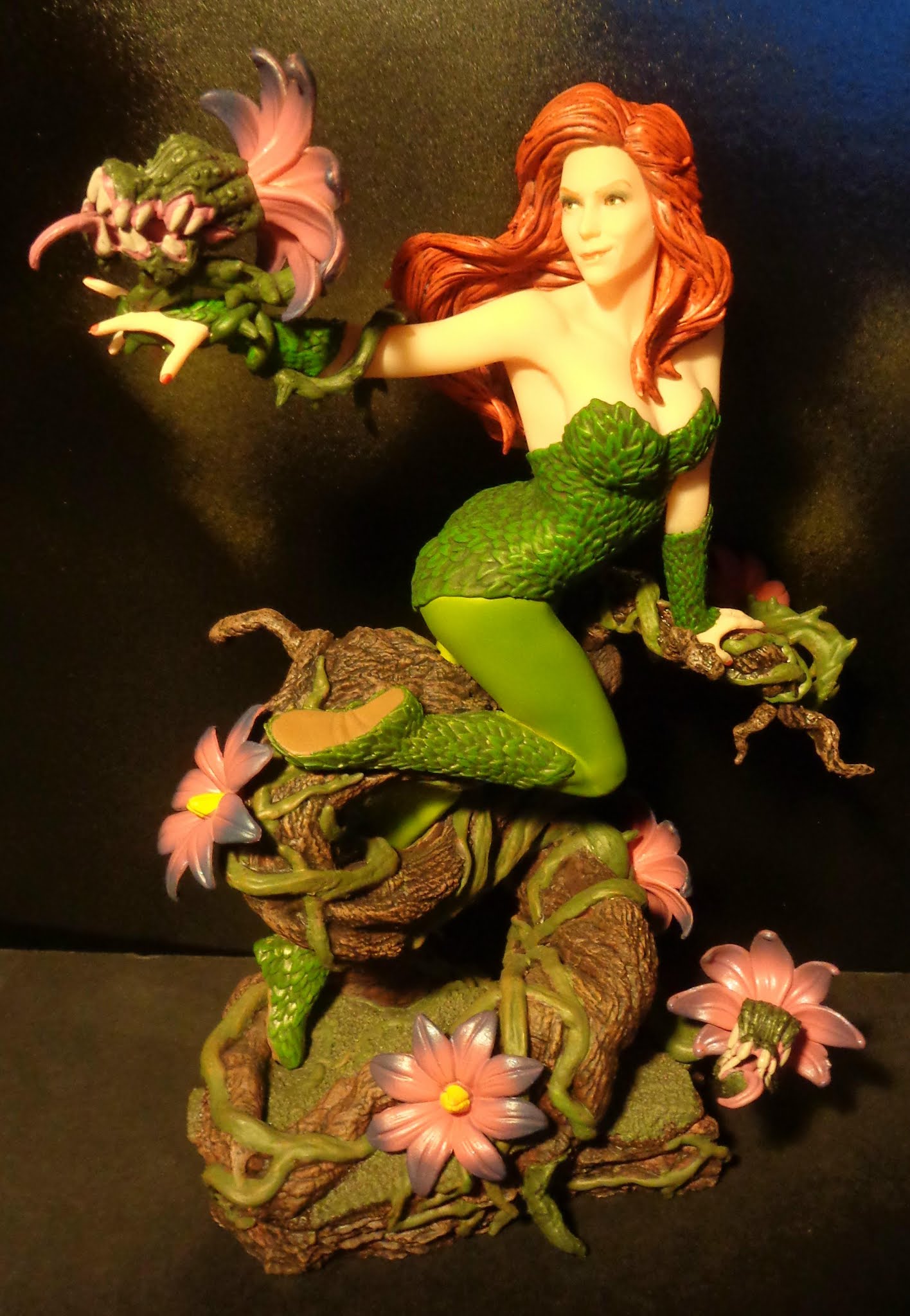 The Green World Poison Ivy Collecting: What's New! July - September 2021