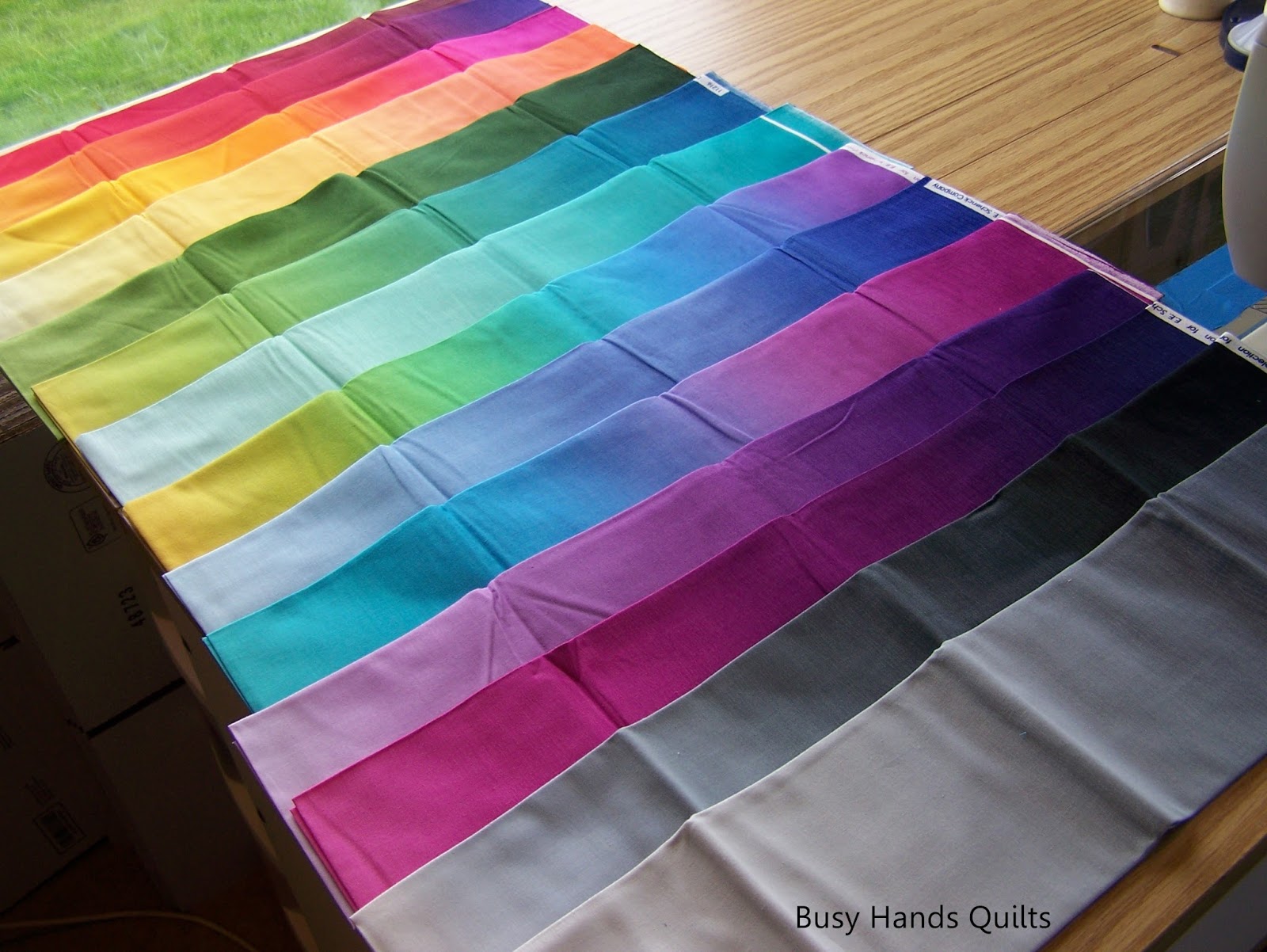 Busy Hands Quilts Bargello Quilt Along {Fabric Selection}