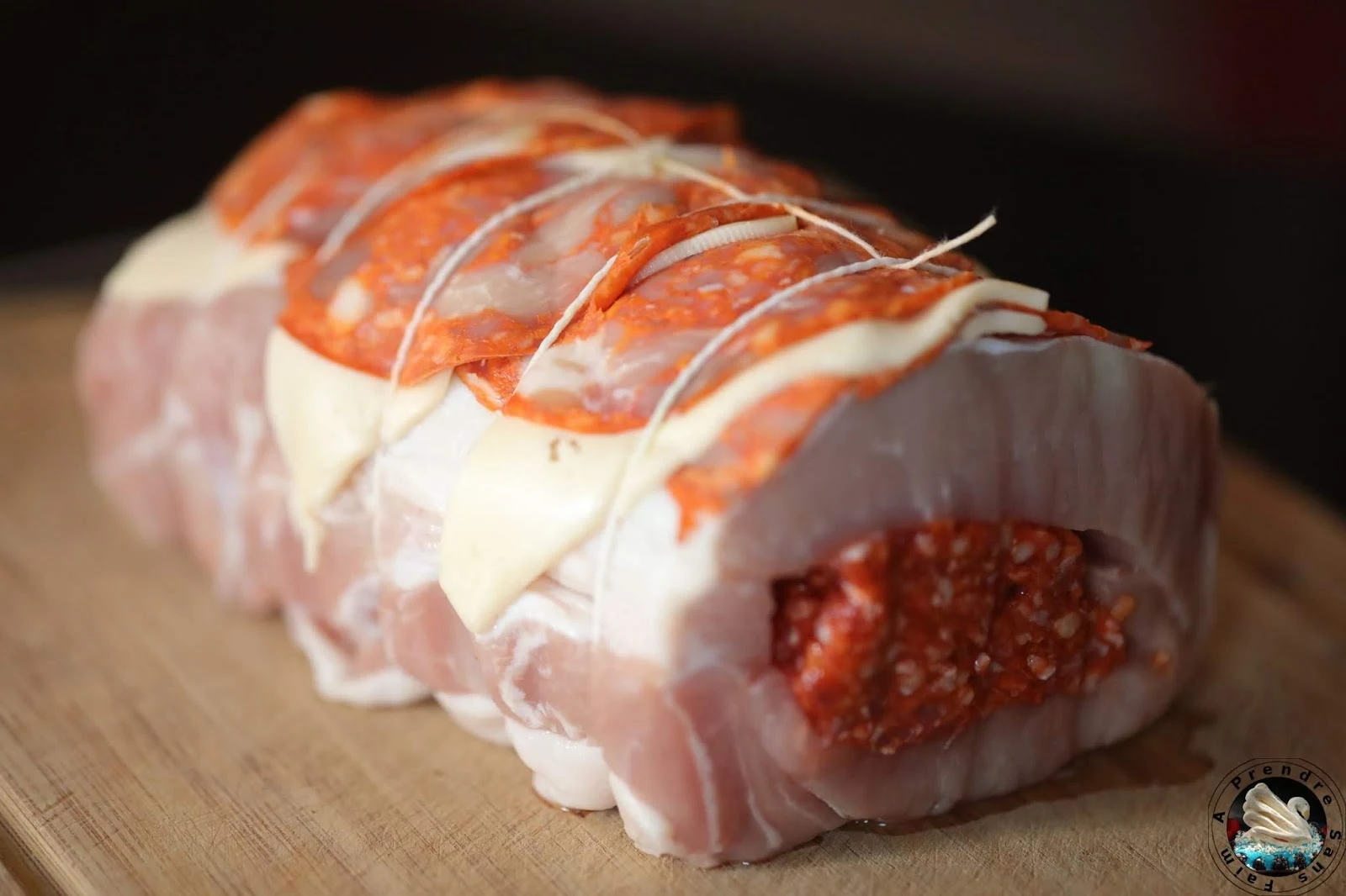 Rôti de porc farci merguez et chorizo | A Prendre Sans Faim