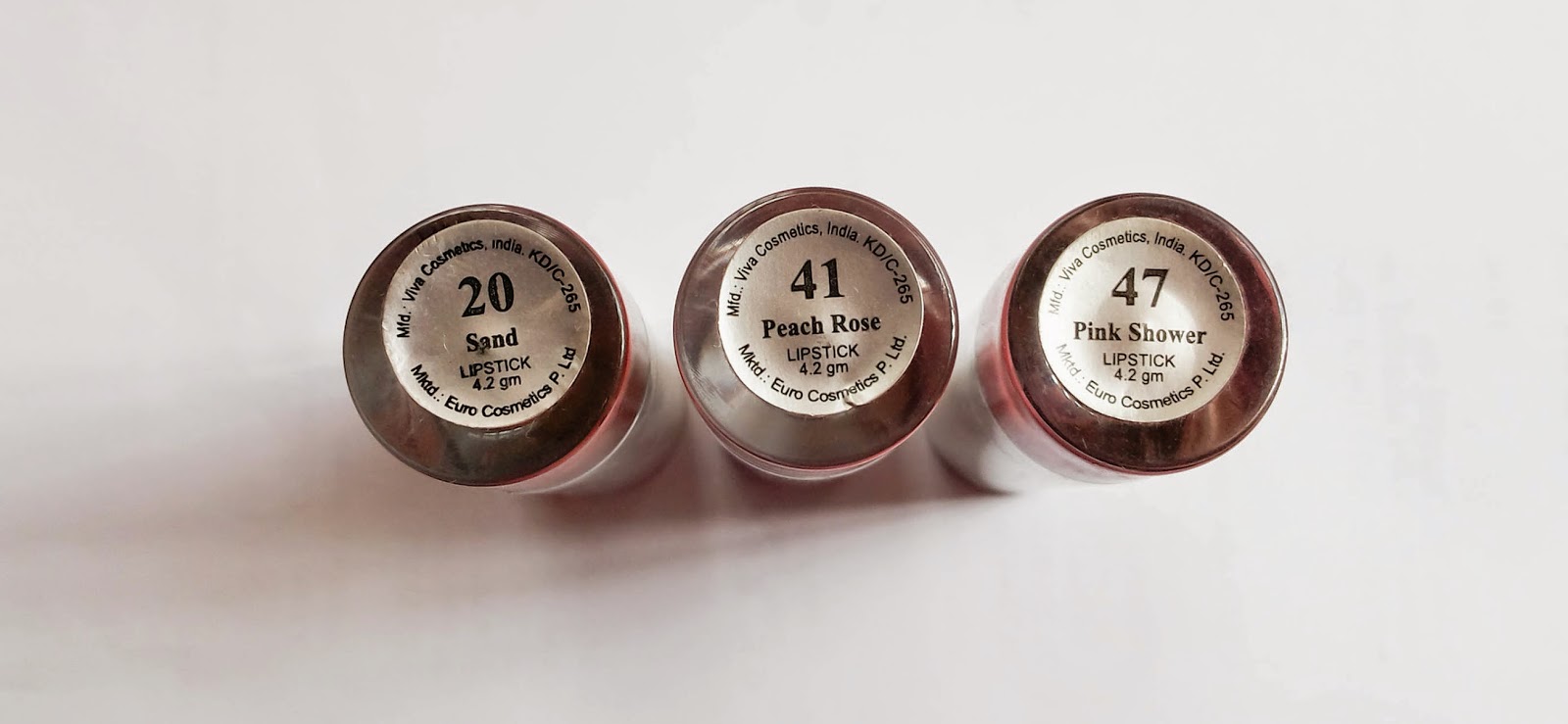 Fuchsia World Viana Lipstick Review