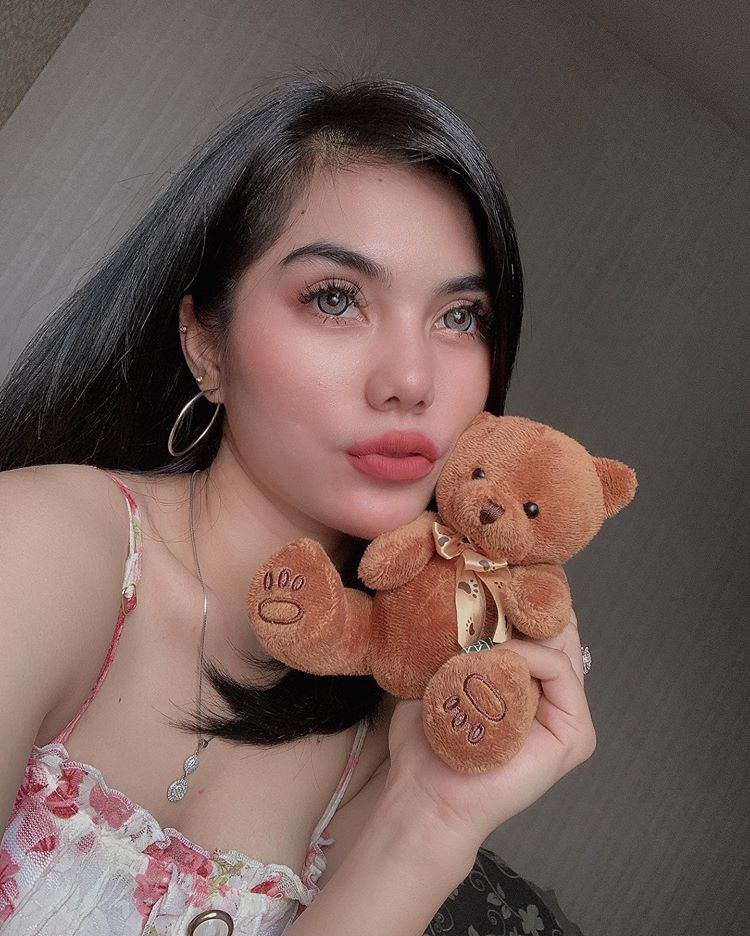Charents Koleksi foto Selfie Terhot Model Indonesia - ZONA ARTIS LAGI
