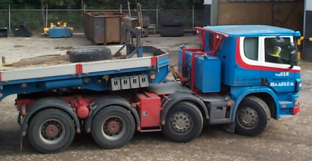 Truk Scania Modifikasi-merah biru kuning