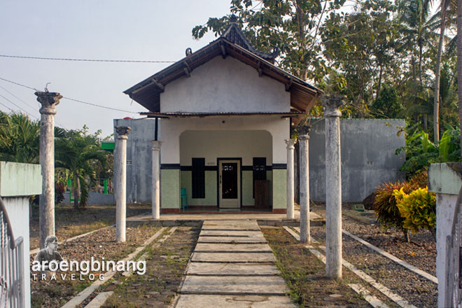 makam syekh ibrahim asmorokondi