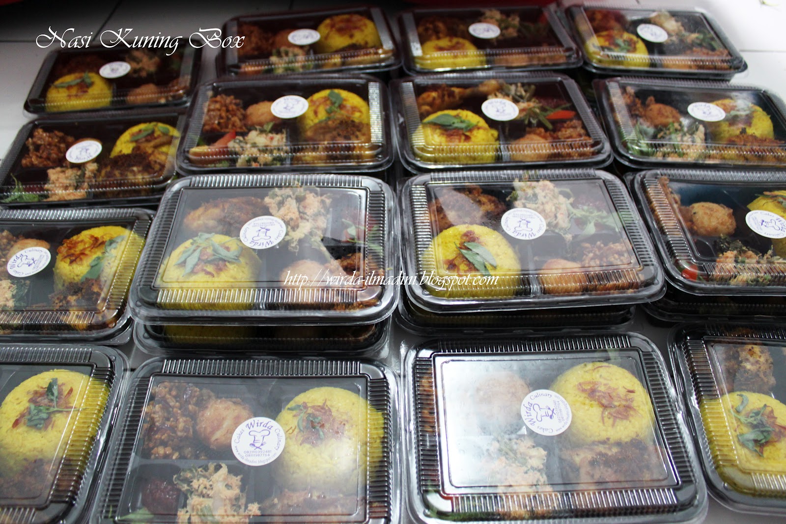 Wirda Cakes and Culinary Nasi Kuning Box