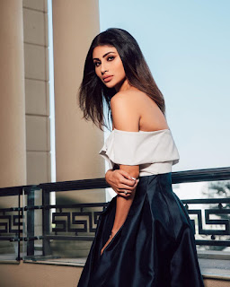 Mouni Roy Latest photos Mouni Roy Instagram