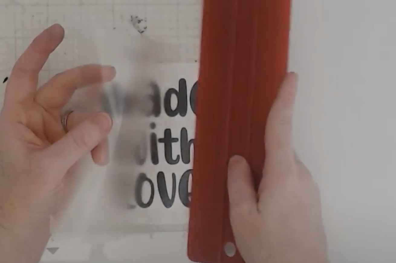 How to Put Vinyl on a Curved Surface (Self Hinge Method) Silhouette