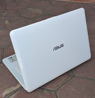 Laptop ASUS Vivobook X441U Core i3 Bekas