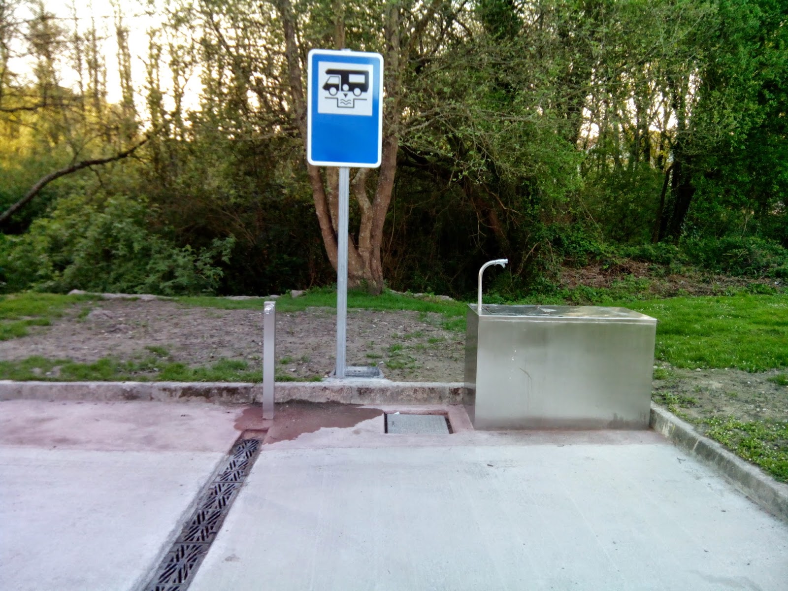 Matibascamper ÁREA DE AUTOCARAVANAS DE CANGAS