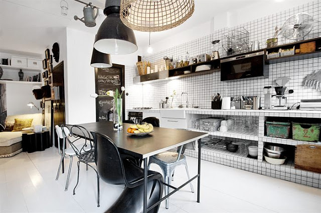 Entre Barrancos (DECORACIÓN): Una cocina en blanco y negro