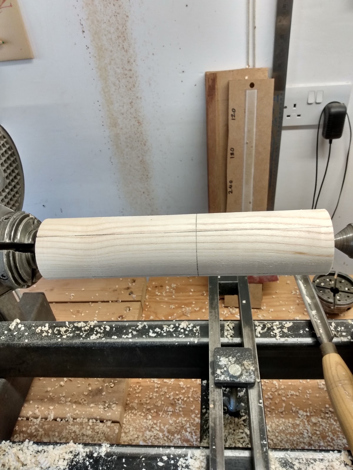 A Bodger's Blog TURNING a SPINNING TOP A Power Lathe or Pole Lathe