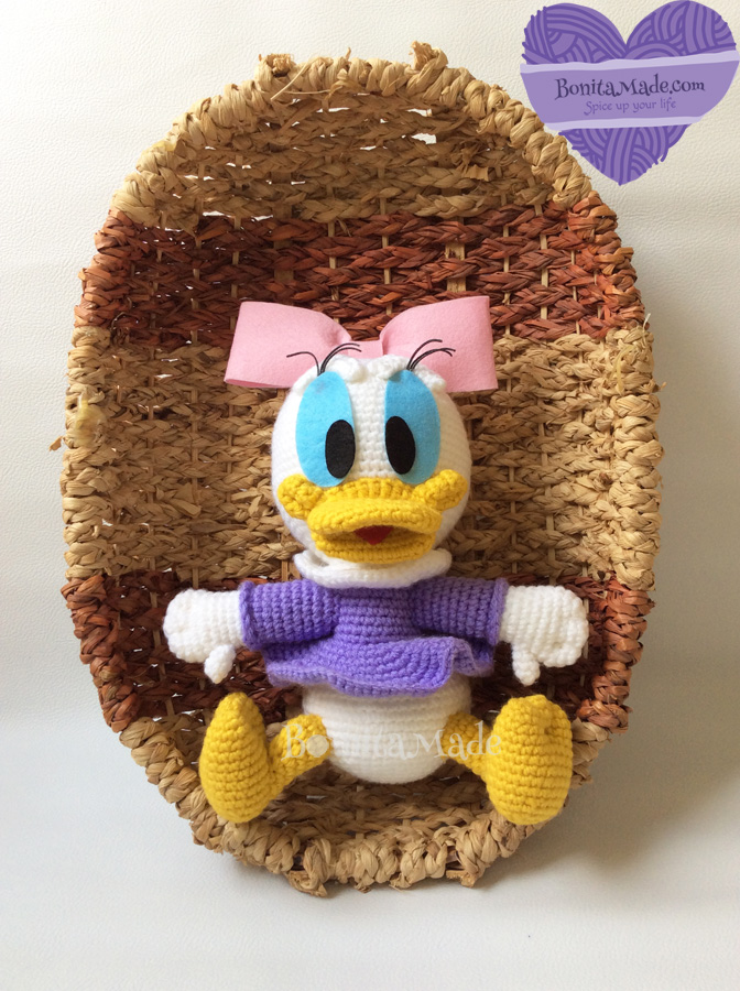 Crochet Daisy duck Amigurumi ( English translated) Crochet knitting