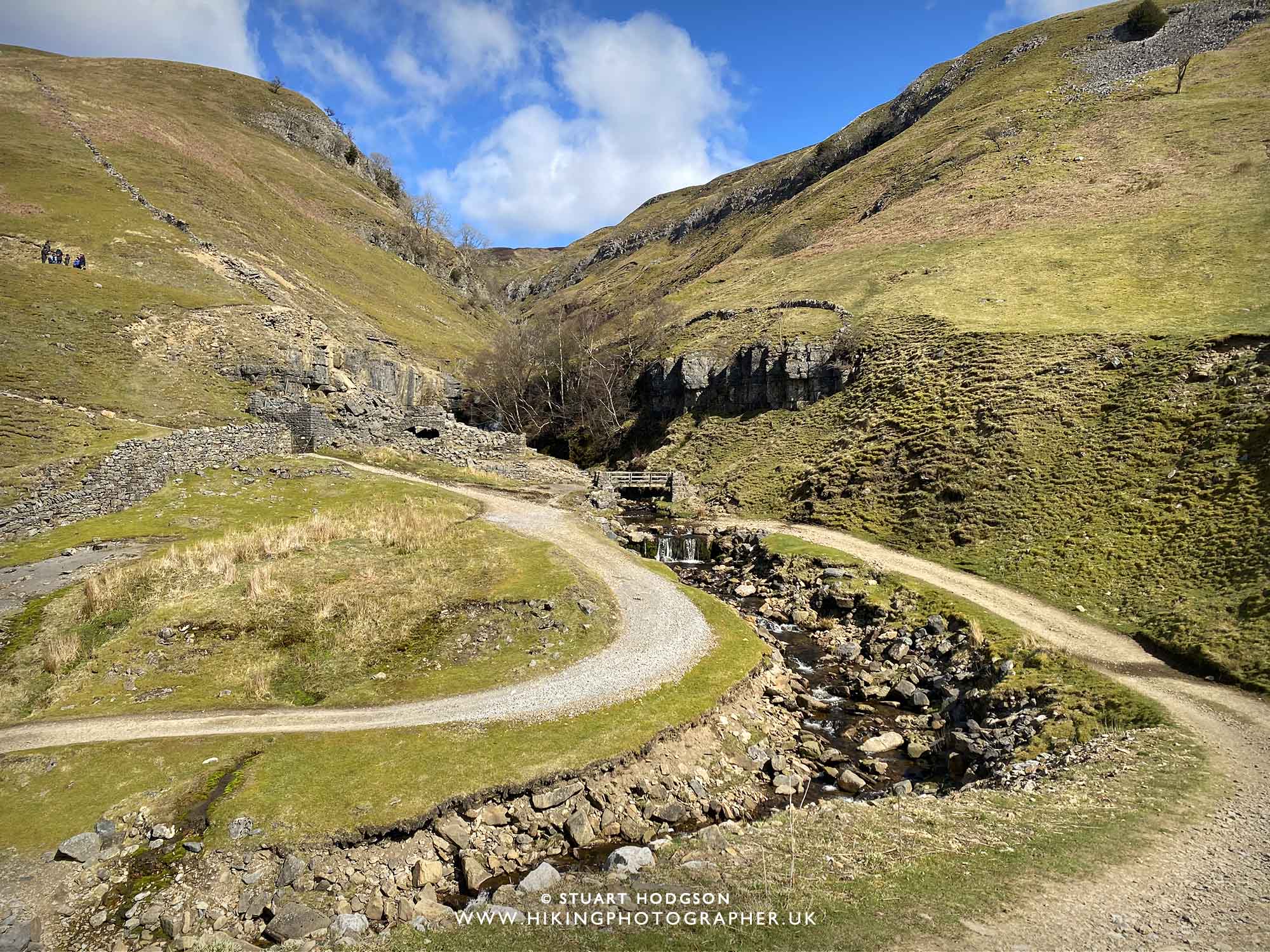 Keld muker walk circular river swaledale yorkshire dales wildflower meadow