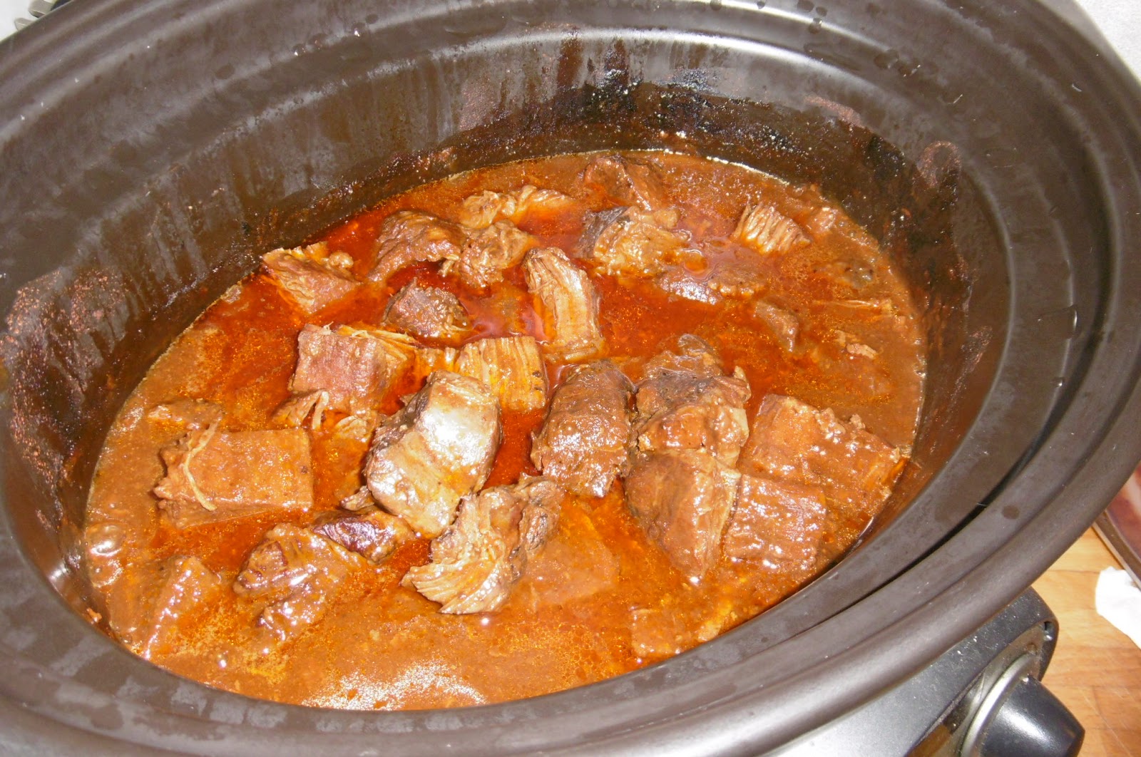 Madhouse Family Reviews Slow cooker recipe Pulled Beef Stew
