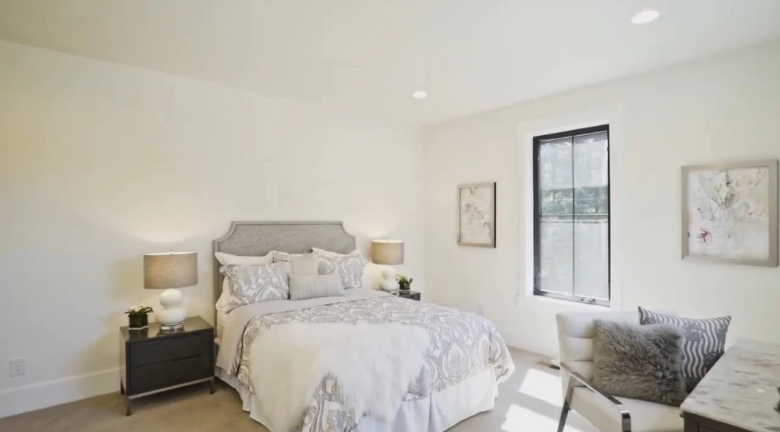 47 Interior Design Photos vs. 9988 NE 26th St, Bellevue, WA Luxury Home Tour