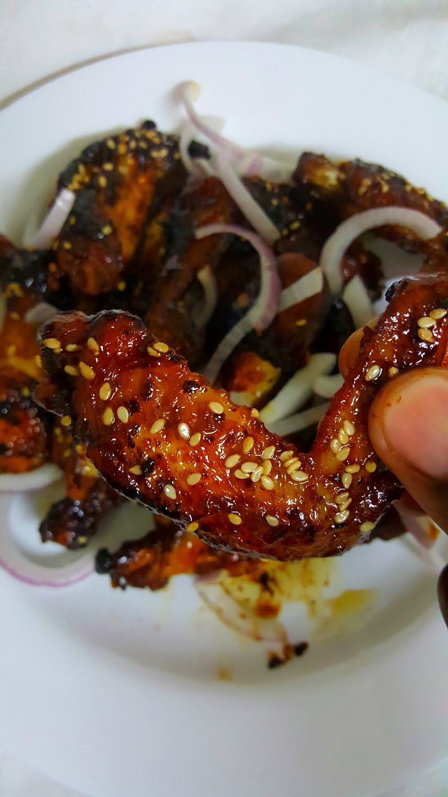 STICKY HONEY GARLIC CHICKEN WINGS / Nairobi Kitchen