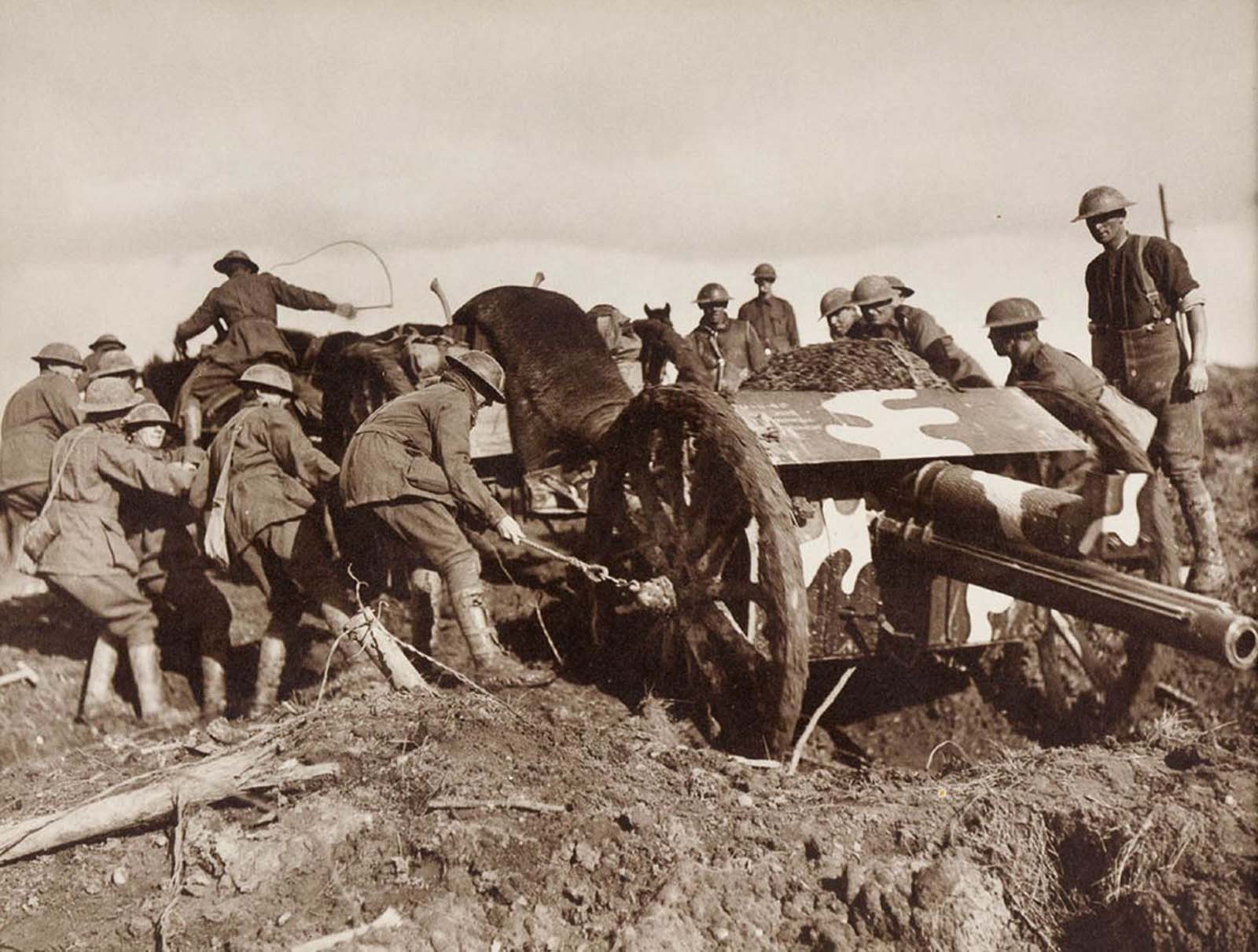 Western front photographs frank hurley