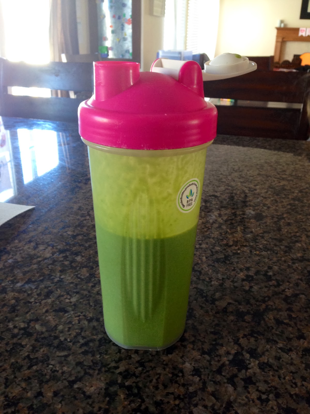 Lindsay Ross Blog Best spinach protein shake!!