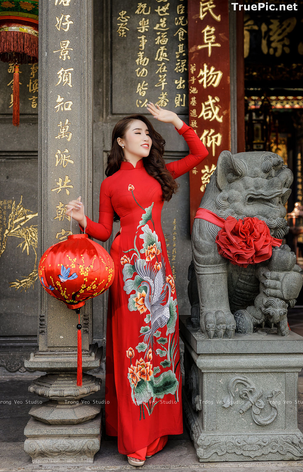 Image The Beauty of Vietnamese Girls with Traditional Dress (Ao Dai) #4 - TruePic.net - Picture-11