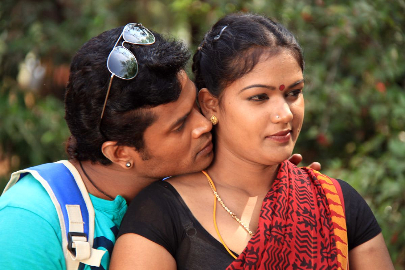 Tamil B Grade Movie Soundarya Hot Stills HQ Tamil B Grade Movie Soundarya Hot Stills HQ