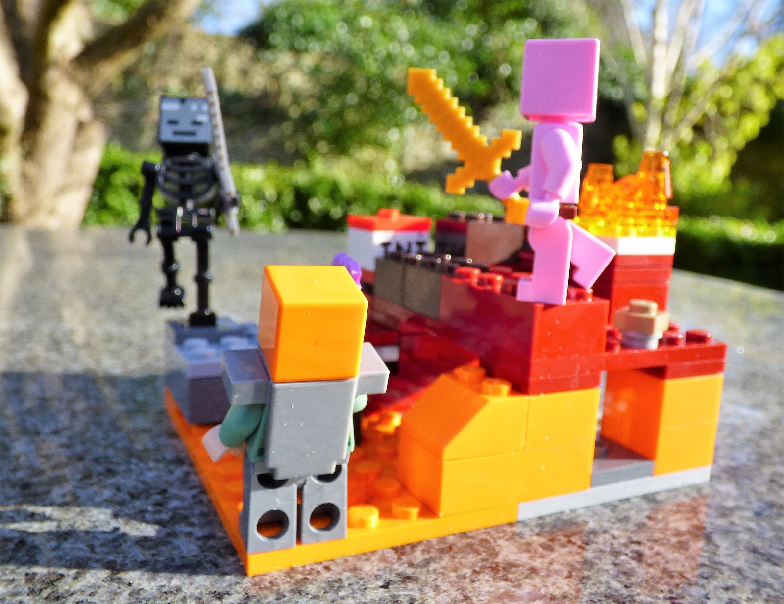 lego 21139 minecraft the nether fight