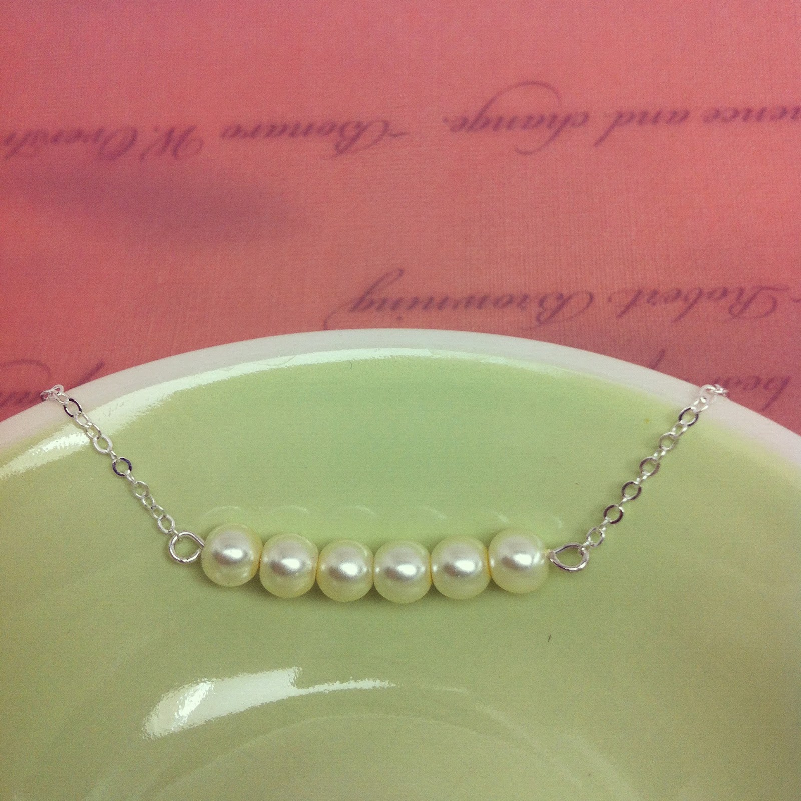 ivory pearl necklace | lovelyelement