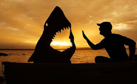 07-Jaws-Great-White-Shark-John-Marshall-Sunset-Selfie-Photographs-with-Cardboard-Cutouts-www-designstack-co
