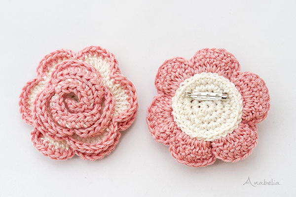 Crochet Rose Brooches free pattern, Anabelia Craft Design