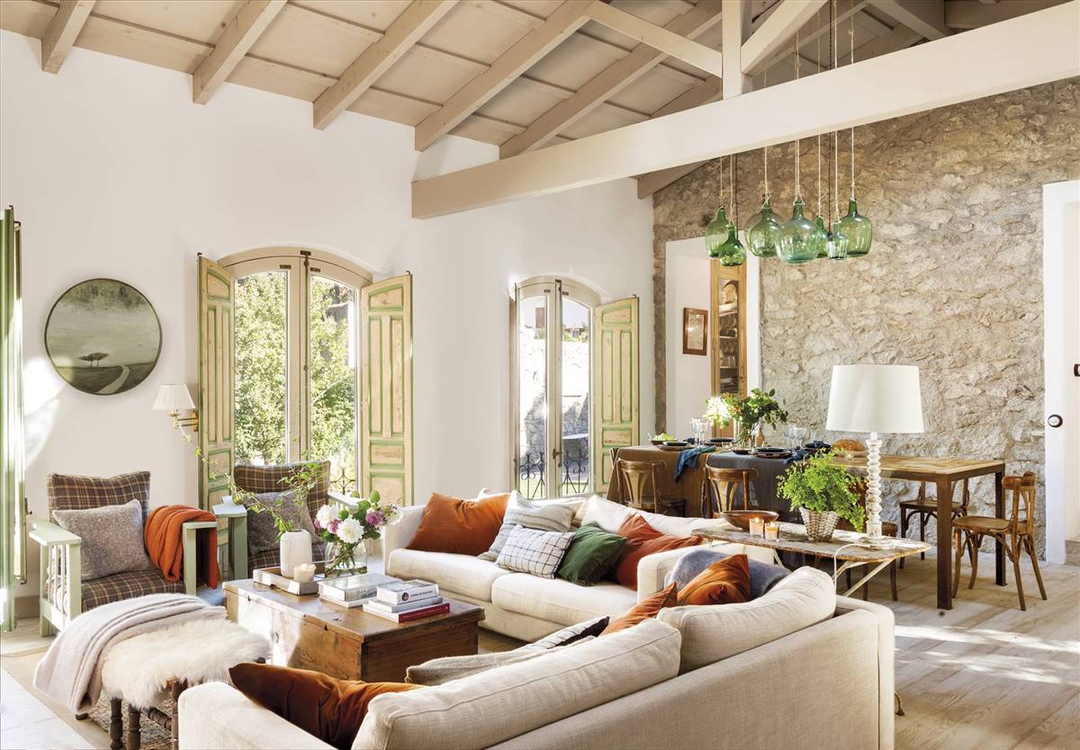 A rustic-chic Spanish house by interior designer Pablo González