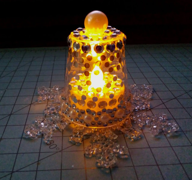 HappyBird's Glitter Nest DIYGlowing Snowflake Tea Light Cloche For