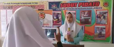 Integrate Technology: Guru Ajar atau Murid Belajar? 