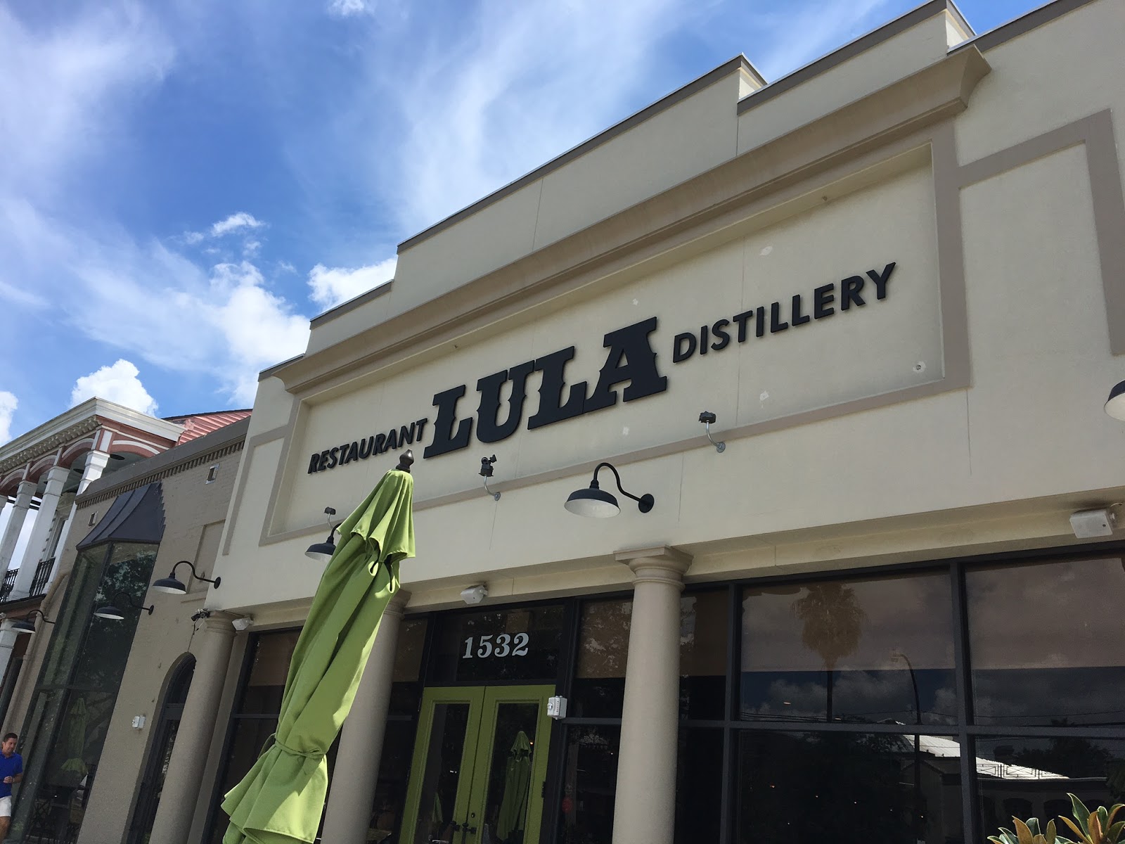 The Uptown Acorn Eating New Orleans {LuLa Distillery & Restaurant}