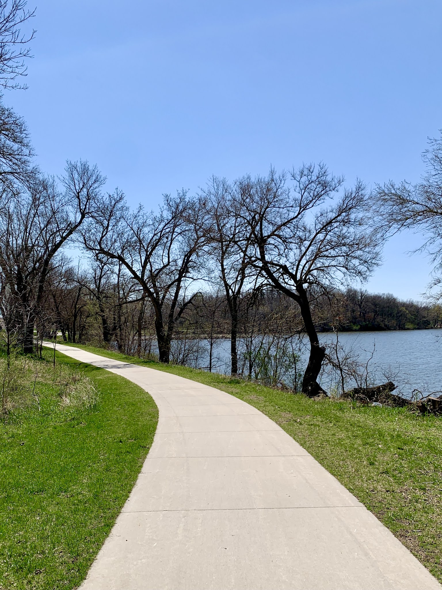 Carroll County Swan Lake State Park