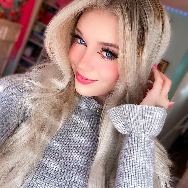 Lyssy Noel Wikipedia, Age and Boyfriend