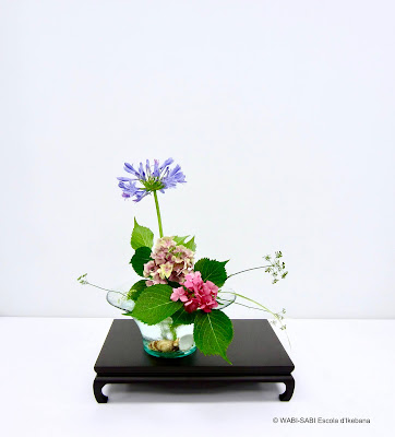 Ikebana-jiyuka-freestyle-wabisabi-escoladikebana