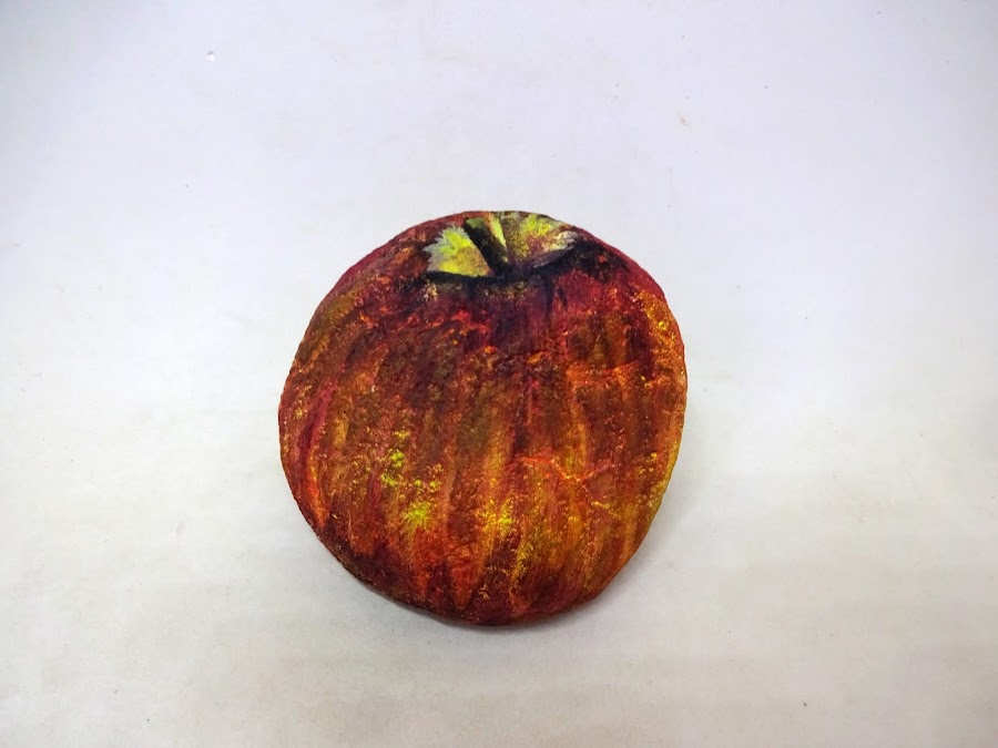COMO PINTAR PIEDRAS CON MANZANA PASO A PASO