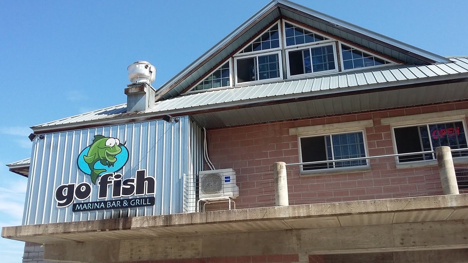 Restaurant Review of Go Fish Marina Bar and Grill