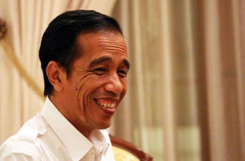 Sebut Jokowi 'Gokil' Soal Vaksinasi Berbayar, Gus Umar: Pakde Ini, Kemarin Bilangnya Semua Gratis, Eh Sekarang Bayar