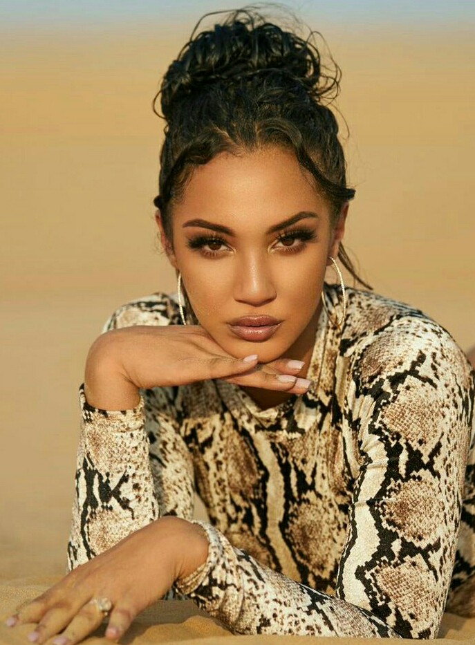 Kayla V Biography, Body Statistics, Facts