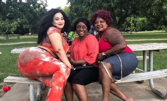 pokГ©mon - dating a team magma grunt (doujinshi)